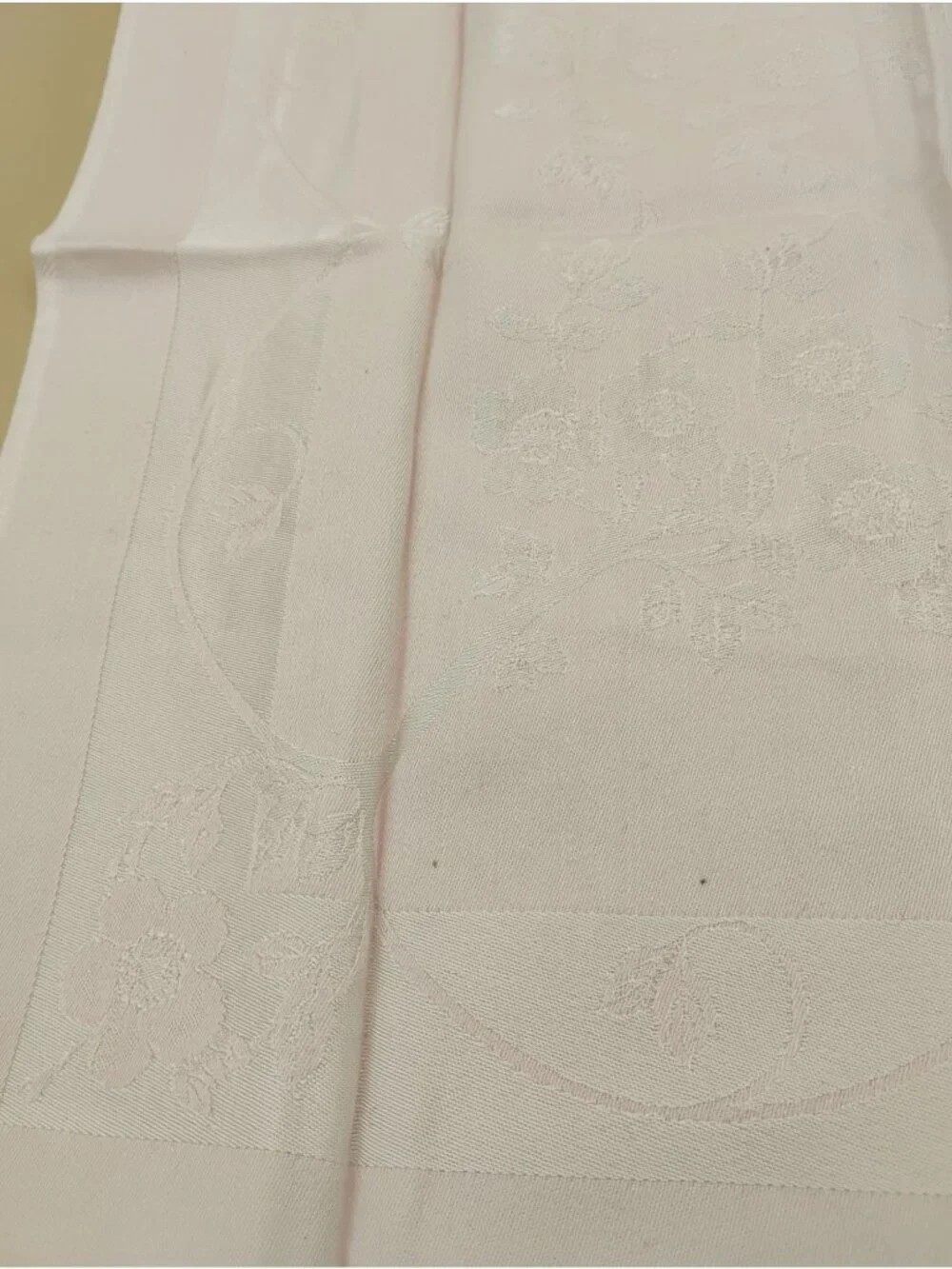 Vintage Pink Damask Floral Tablecloth 60